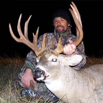Blaine Anthony with heavy bruiser whitetail